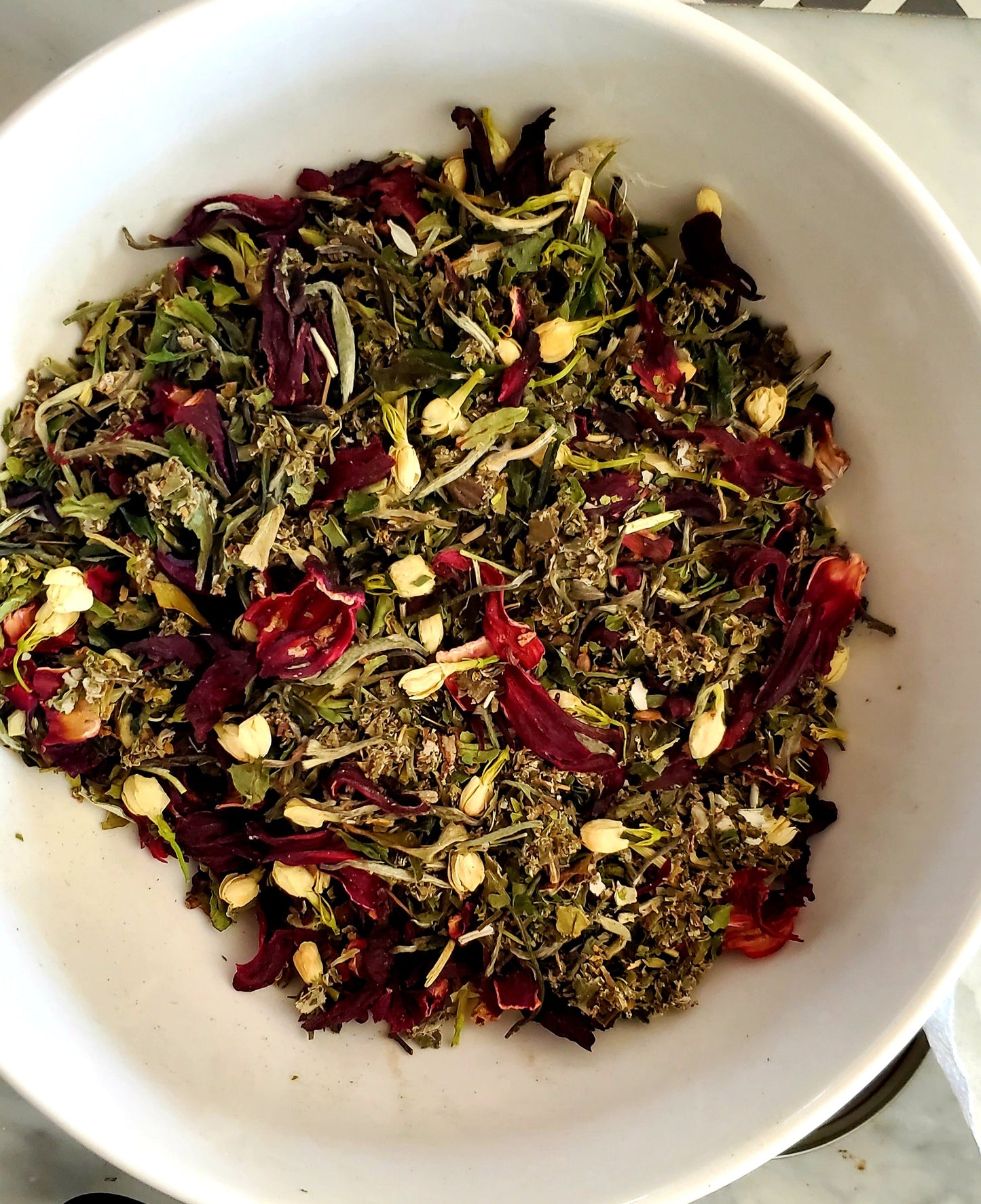 White Peony & Hibiscus Loose Tea