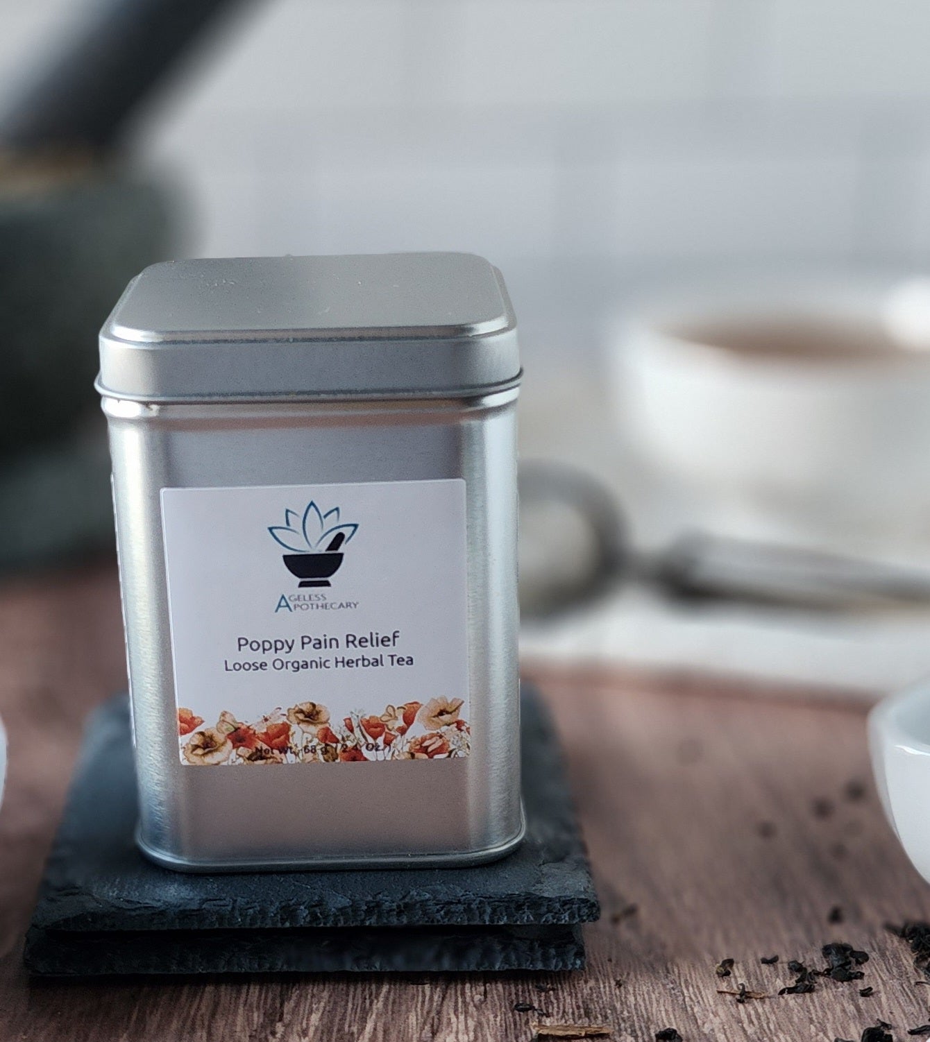 Poppy Herbal Loose Tea with Strainer