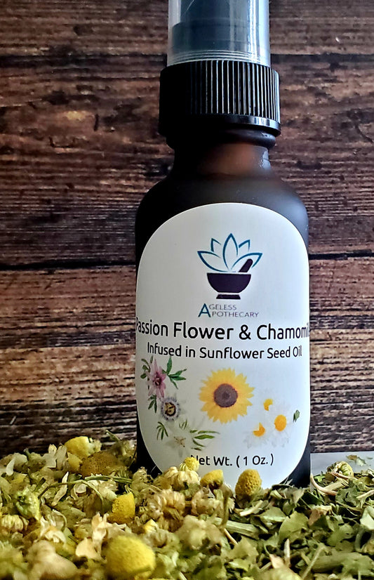 Passionflower & Chamomile Infused Sunflower Seed Oil (Passiflora incarnata, Matricaria recutita, Helianthus annuus)